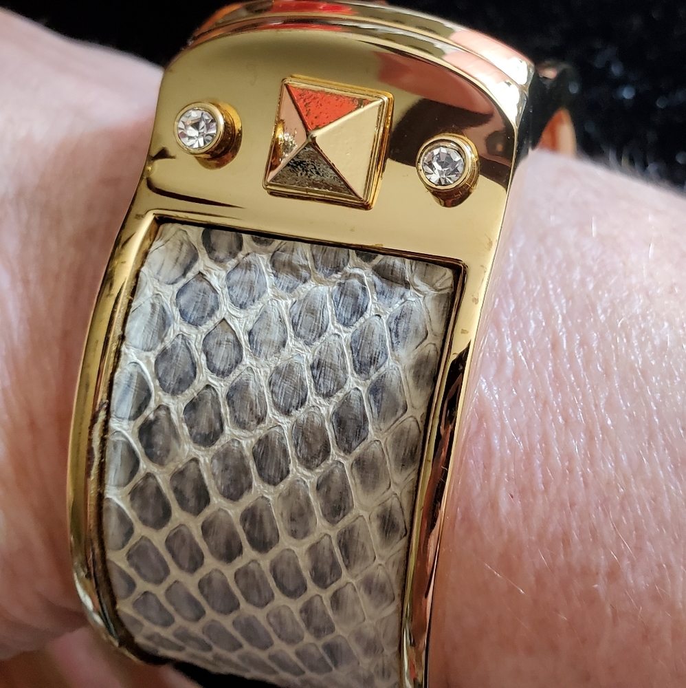 Stella and Dot Bello leather snakeskin bracelet - Picture 2 of 13